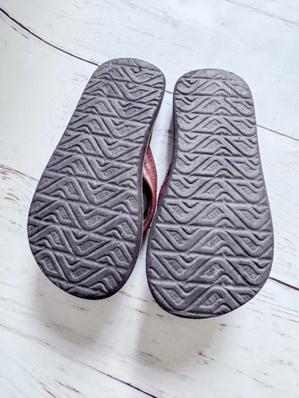 Reef Toddler Boys Size 10 Brown & Black Flip-Flop Sandals